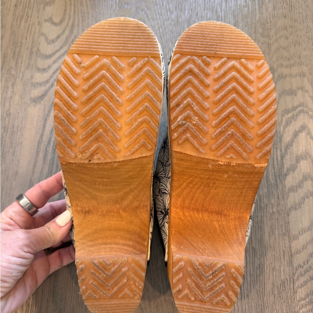 Sanita Women's Clogs sz. 8.5 40 - Picture 8 of 10